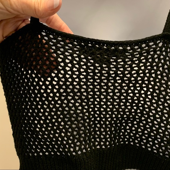 American Eagle Outfitters Black Floral Crocheted Halter‎ Top M - Picture 6 of 10